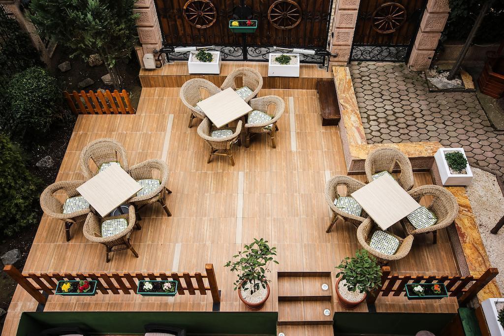 Villa Alexander Skopje Exterior photo